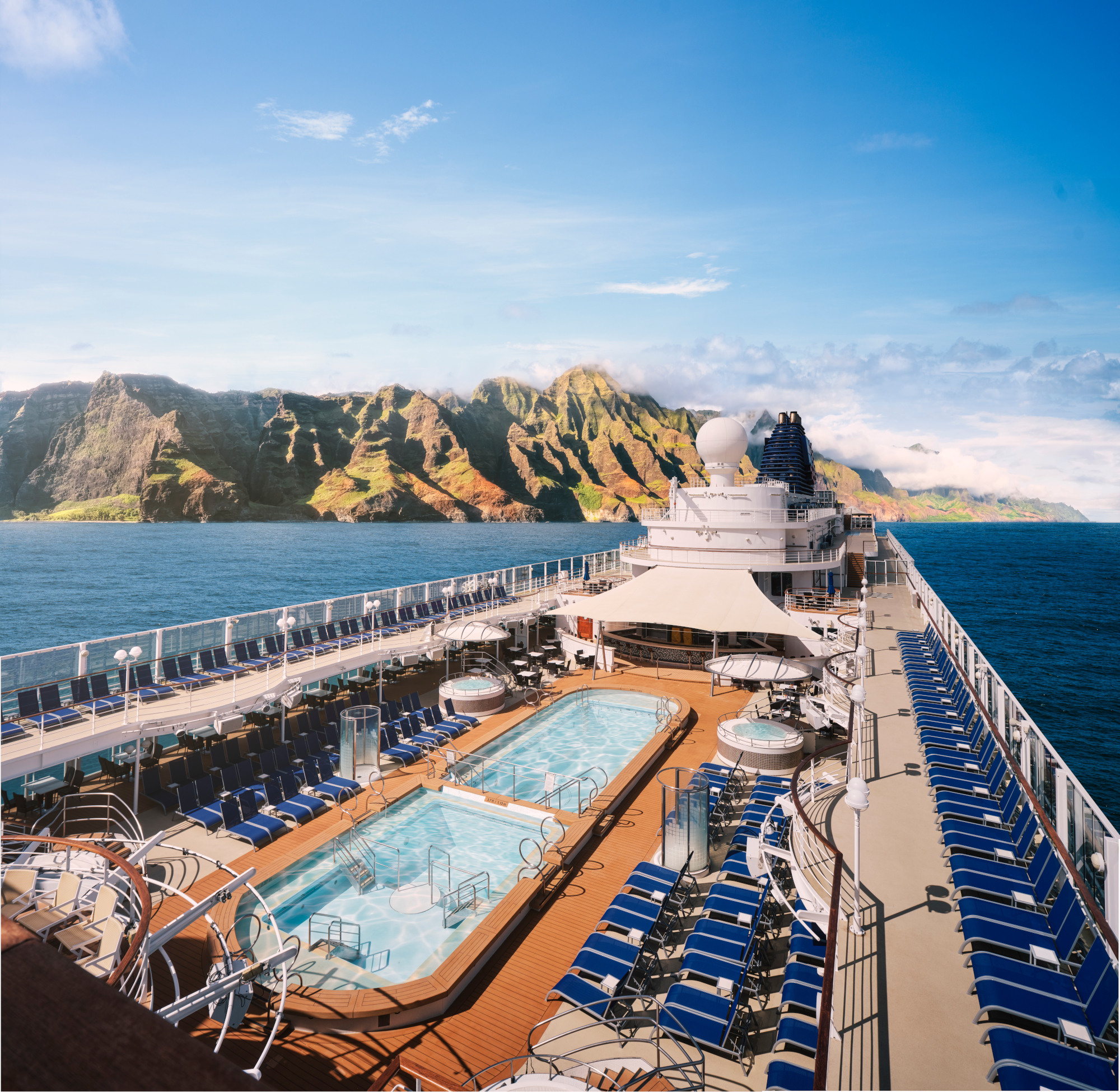 MyCruise Norwegian-Cruise-Line Pride-of-America Offentlige-arealer Pool-spa4